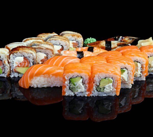 Sushi zestaw nr. 4 (32 kawałki)