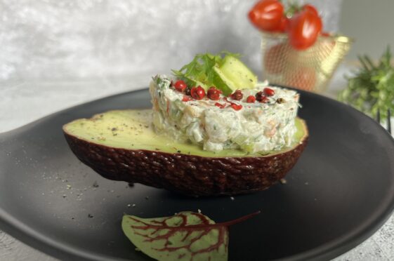 Tartare with tiger prawns